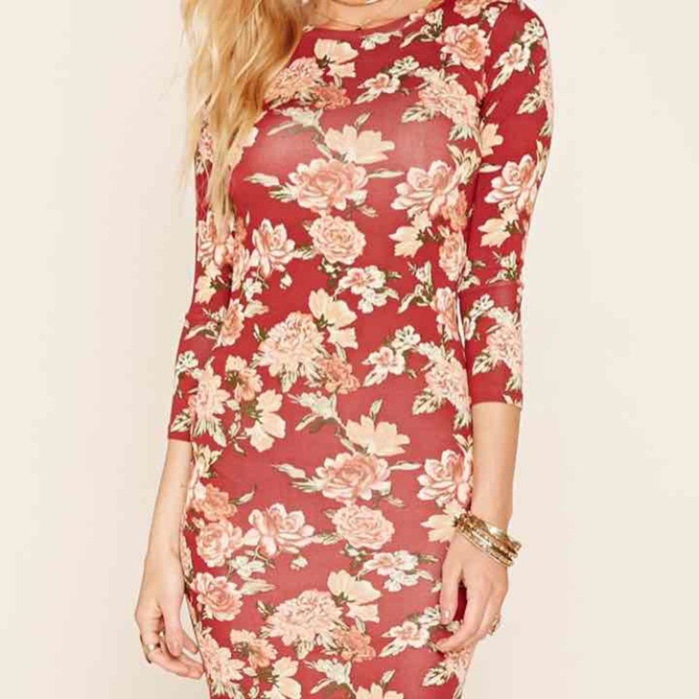 Forever 21 Short Floral  Body con Dress Size Small